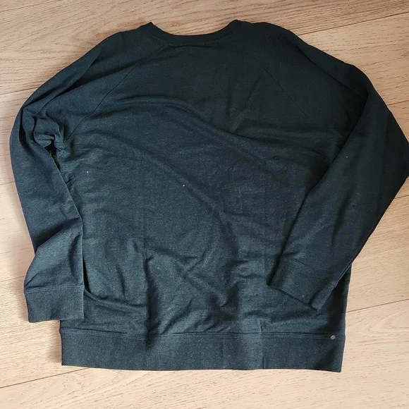 Peter Millar Lava Wash Crew-Neck Sweatshirt in Balsam - Picture 3 of 9